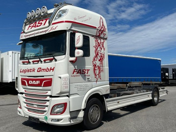 Container transporter/ Swap body truck DAF XF 480