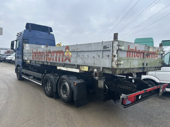 Container transporter/ Swap body truck MAN TGX 26.470 XXL, 6x2, Liftachse, EURO6, Intarder OHNE CONTAINER, Produktion 2020: picture 4 Container transporter/ Swap body truck MAN TGX 26.470 XXL, 6x2, Liftachse, EURO6, Intarder OHNE CONTAINER, Produktion 2020: picture 4