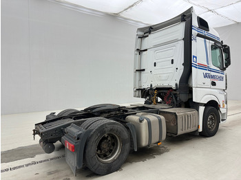 Tractor unit Mercedes-Benz Actros 1842: picture 5