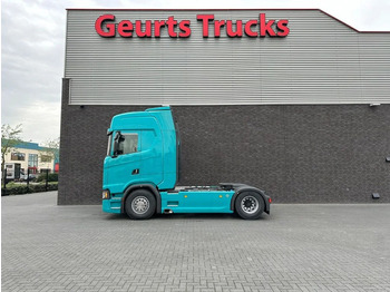 Tractor unit SCANIA S 770