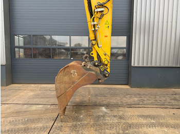 Wheel excavator Komatsu PW180-11: picture 5