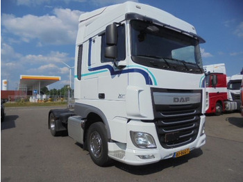 Tractor unit DAF XF 440: picture 3