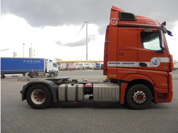 Tractor unit Mercedes-Benz Actros 1842 LS NL TRUCK: picture 4