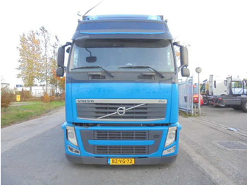 Curtainsider truck Volvo FH 420 6X2 NL TRUCK: picture 2