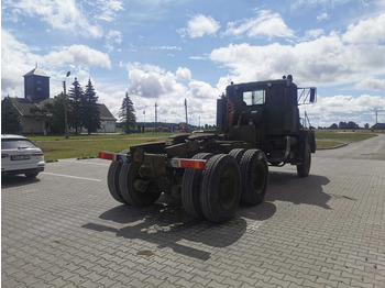 Dropside/ Flatbed truck AM General M920 truck tractor: picture 4