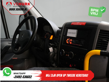 Car Mercedes-Benz Sprinter 313 2.2 CDI Aut. L2H2 €10.768 Incl. BTW BPM VRIJ! EXPORT ONLY Combi/ 9 Persoons/ Kombi/ 9P/ Airco/ Rolstoellift/ Electr. deur: picture 3 Car Mercedes-Benz Sprinter 313 2.2 CDI Aut. L2H2 €10.768 Incl. BTW BPM VRIJ! EXPORT ONLY Combi/ 9 Persoons/ Kombi/ 9P/ Airco/ Rolstoellift/ Electr. deur: picture 3