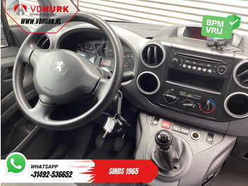 Small van Peugeot Partner 1.6 HDI 90 pk EXPORT ONLY NL Auto/ 3Pers./ Airco/ Dakdragers/ Inrichting: picture 3