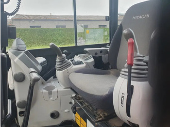 Mini excavator Hitachi ZX33U -5A -CLR: picture 5 Mini excavator Hitachi ZX33U -5A -CLR: picture 5