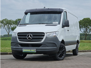 Small van MERCEDES-BENZ Sprinter 319
