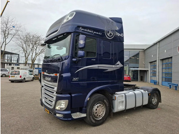 Tractor unit DAF XF 106 440