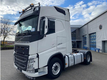 Tractor unit VOLVO FH
