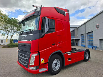 Tractor unit VOLVO FH