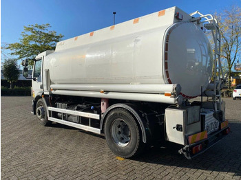 Tank truck Volvo FL7-290 / 5 COMPARTIMENTS / 13000 LITER TOTAL / PUMP / AUTOMATIC / EURO-5 / 2009: picture 3 Tank truck Volvo FL7-290 / 5 COMPARTIMENTS / 13000 LITER TOTAL / PUMP / AUTOMATIC / EURO-5 / 2009: picture 3