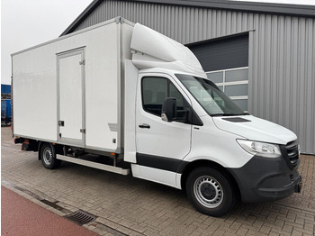 Box van MERCEDES-BENZ Sprinter 317