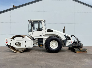 Roller BOMAG BW213DH-4