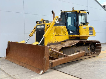 Bulldozer KOMATSU D65