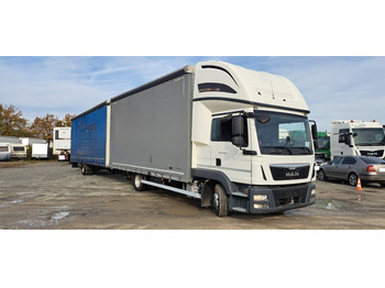 Curtainsider truck MAN TGL 8.220