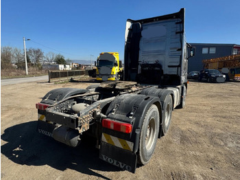 Volvo FH 16 580 6x4 tractor unit - euro 4  on lease Volvo FH 16 580 6x4 tractor unit - euro 4: picture 3