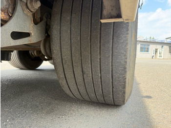 Curtainsider semi-trailer Krone SD MEGA/lowdeck: picture 5 Curtainsider semi-trailer Krone SD MEGA/lowdeck: picture 5