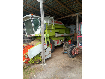 Harvester CLAAS Dominator 96