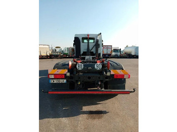 Hook lift truck Renault Lander: picture 3