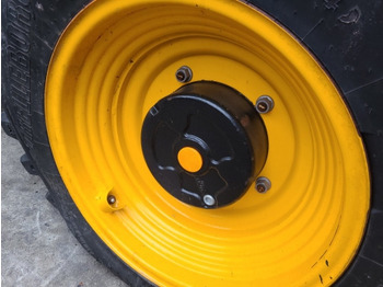 Front axle JCB