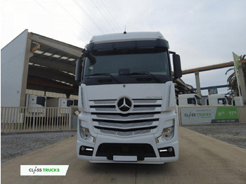 Tractor unit MERCEDES-BENZ Actros 1845