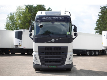 Tractor unit Volvo FH 460 Globetrotter XL i-Save: picture 2