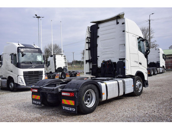 Tractor unit Volvo FH 500 Globetrotter XL: picture 4