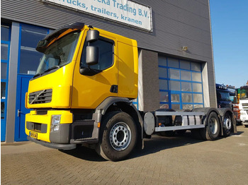 Cab chassis truck VOLVO FE 300