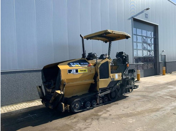 Asphalt paver CAT AP355F: picture 2