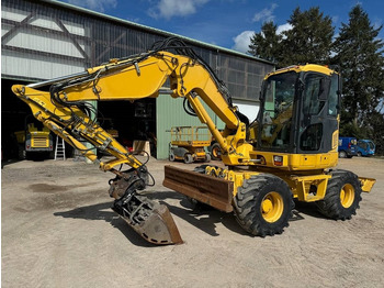 Wheel excavator KOMATSU