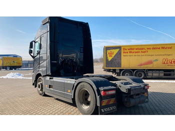 Tractor unit Volvo FH460 XL*A.Miete*TurboComp*2Kr.Hydr.: picture 3