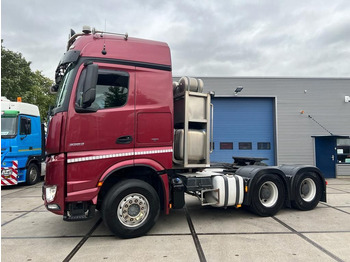 Tractor unit MERCEDES-BENZ Arocs 3363