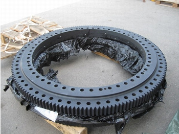 Slewing ring DEMAG