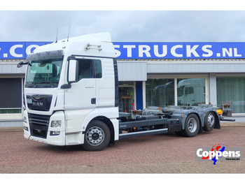 Cab chassis truck MAN TGX