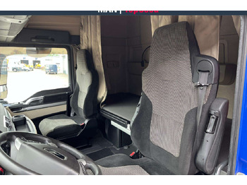 Tractor unit MAN 18.500 XLX Cab Retarder ADR EXIII: picture 5