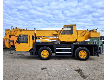 Mobile crane TEREX