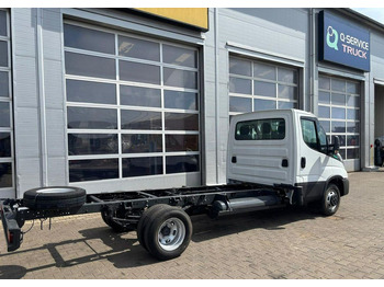 New Cab chassis truck Iveco Daily CNG: picture 5