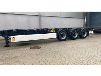 Container transporter/ Swap body semi-trailer Krone SD: picture 5