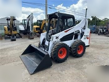 Skid steer loader BOBCAT S590