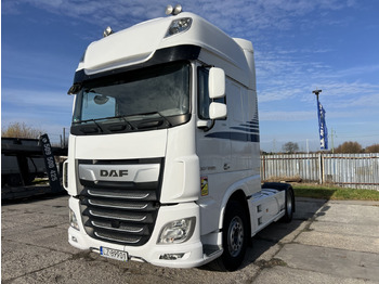Tractor unit DAF XF 530