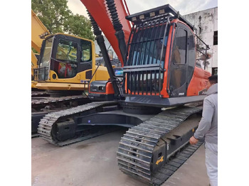 Crawler excavator Doosan DX 300 LC: picture 3
