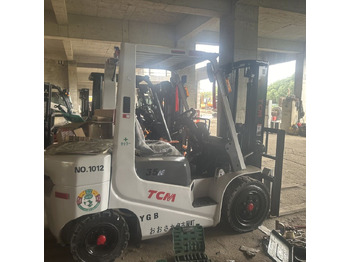 Diesel forklift TCM