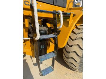 Wheel loader CATERPILLAR 966H: picture 5