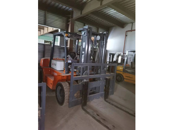 Diesel forklift HELI 70 DIESEL FORKLIFT 7TON: picture 3
