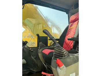 Crawler excavator KOMATSU PC200-8: picture 4 Crawler excavator KOMATSU PC200-8: picture 4