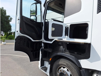 Tractor unit IVECO Stralis AS440S48T/P - AF4T: picture 3