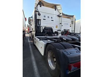 Tractor unit MAN TGX 18.460: picture 4