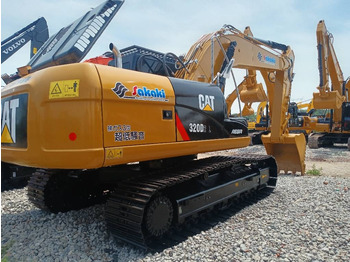 Crawler excavator CATERPILLAR 320D2